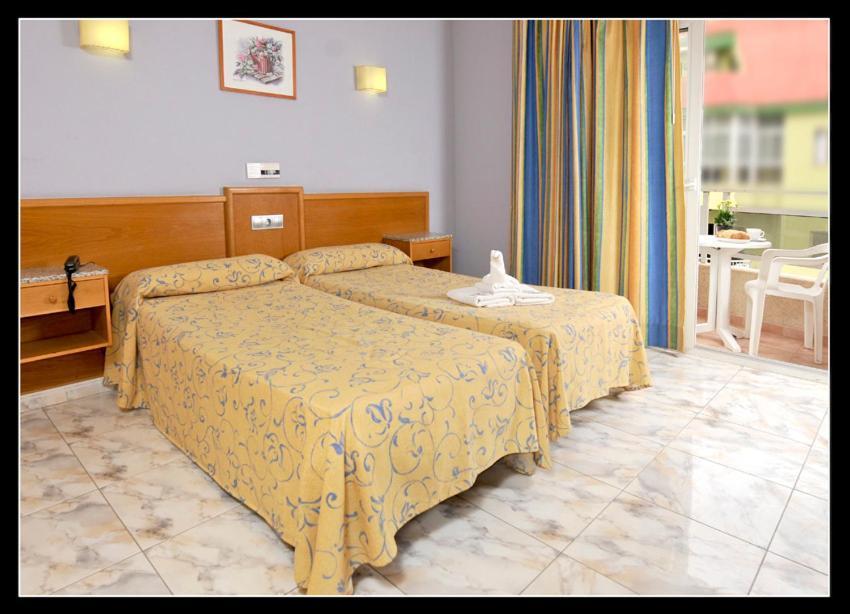 Hostal Carel El Médano Szoba fotó